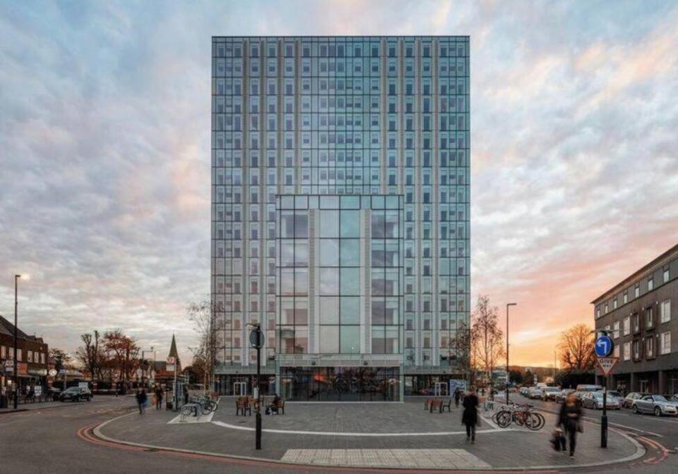Sleep 7 20 Mins From London Waterloo Bp65 아파트 외부 사진